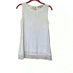 Loft white tank Top Crochet Hemline Lightweight Cotton